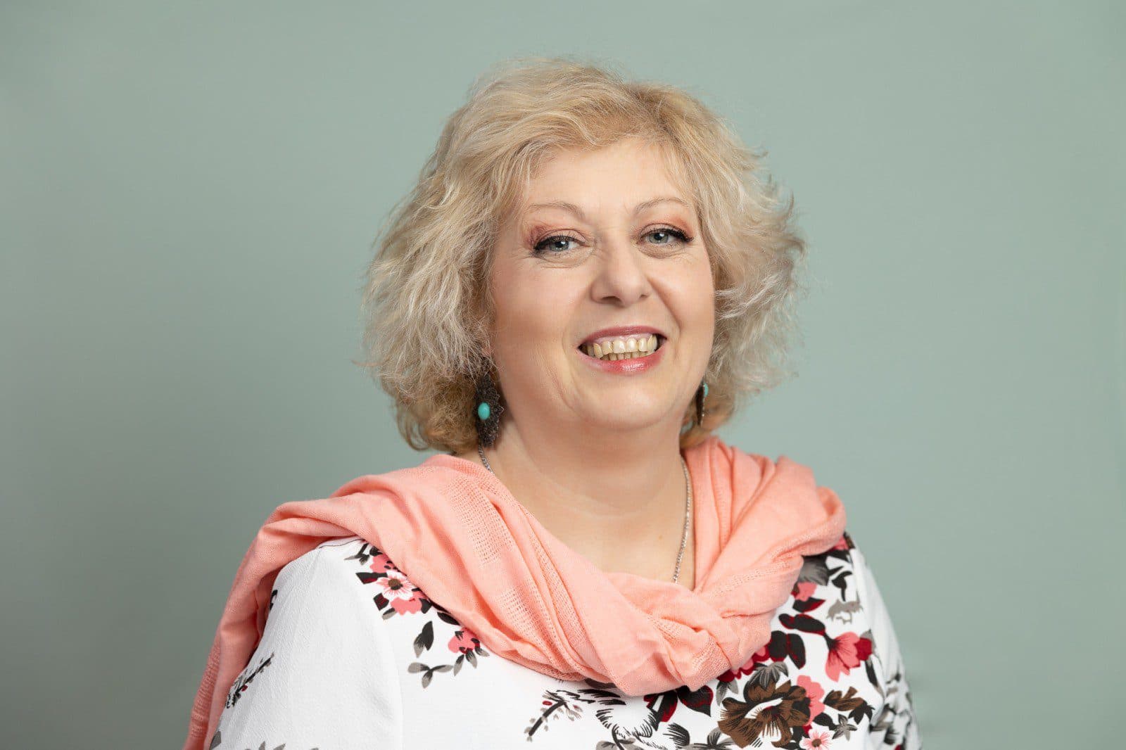 Ели Панева